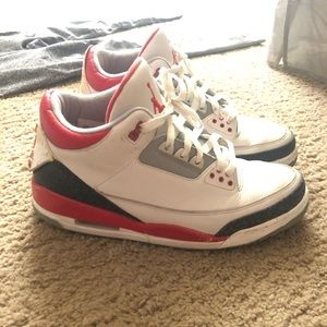 Beater Jordan Retro 3's